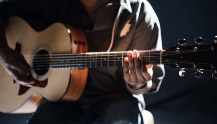 como escolher o violão perfeito