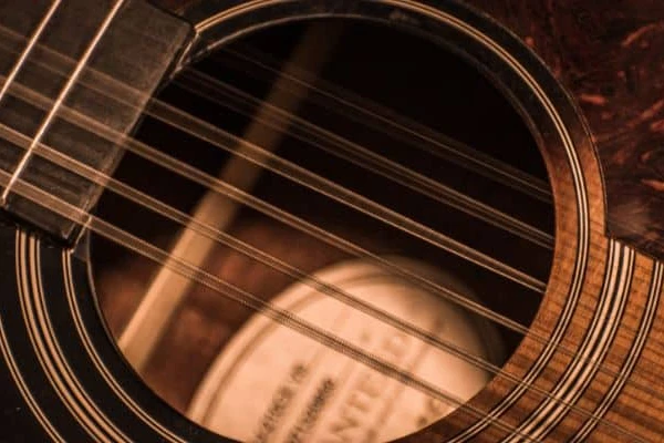 como aprender a tocar violão